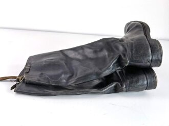 Paar Stiefel für Offiziere aus der Zeit des 2.Weltkrieg. Ungereinigtes Paar, Sohlenlänge 30cm