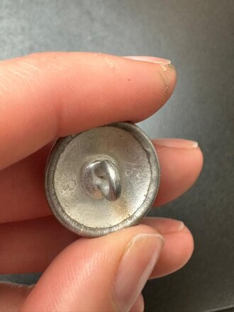 72 Stück Knöpfe für die Feldbluse der Wehrmacht, 21mm, zum Teil Lagerschäden