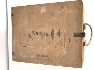 Transportkasten "Kartuschen leichte Feldhaubitze 18" der Wehrmacht. Ungereinigtes Stück , datiert 1945