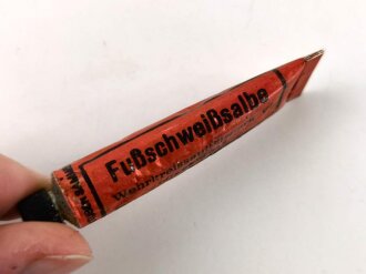 Tube "Fußheilsalbe" Wehrmacht , ungereinigt, NUR FÜR DEKOZWECKE