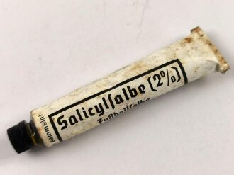 Tube "Fußheilsalbe" Wehrmacht , ungereinigt, NUR FÜR DEKOZWECKE