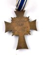 Ehrenkreuz der Deutschen Mutter ( Mutterkreuz ) in Bronze mit langem Band, sehr guter Zustand