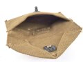 U.S. WWII Bandage pouch. Khaki, dated 1942 by Cadillac Fabrics, unused