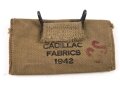 U.S. WWII Bandage pouch. Khaki, dated 1942 by Cadillac Fabrics, unused