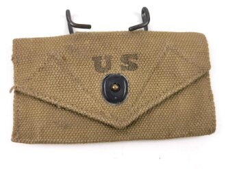 U.S. WWII Bandage pouch. Khaki, dated 1942, used