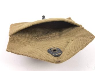 U.S. WWII Bandage pouch. Khaki, dated 1942, used