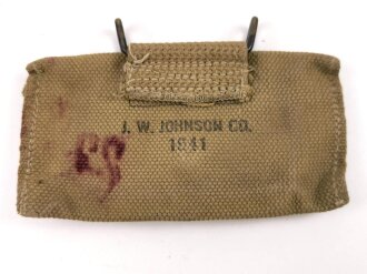 U.S. WWII Bandage pouch. Khaki, dated 1941, used