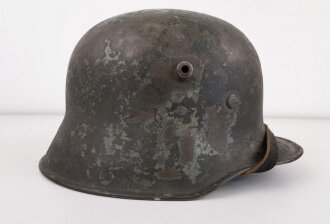 Stahlhelm für Angehörige des Heeres. Helmglocke aus der Zeit des 1.Weltkrieg,