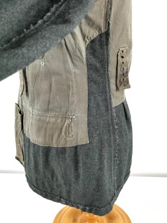 Heer, Feldbluse Modell 1943 für Mannschaften. Italienes Tuch, die Effekten original vernäht. getragenes Stück in gutem Gesamtzustand