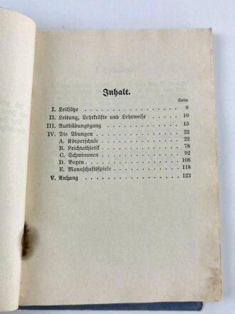 H.Dv. 475 "Sportvorschrift für das Heer" vom 1. Oktober 1938, 126 Seiten, DIN A6, stark gebraucht, loser Umschlag