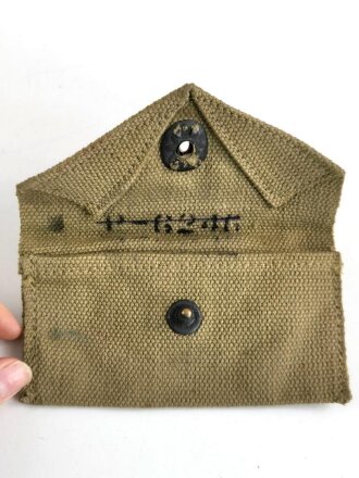 U.S. WWII Bandage pouch. Khaki, dated 1942, used