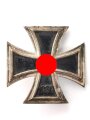 Eisernes Kreuz 1. Klasse 1939, Hersteller "3" auf der Rückseite für " Wilhelm Deumer, Lüdenscheid ", der Eisenkern in Teilen nachgeschwärzt ?