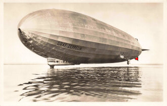 Ansichtskarte "Graf Zeppelin auf dem Bodensee"...