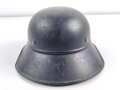 Stahlhelm Luftschutz. Originallack und Abzeichen