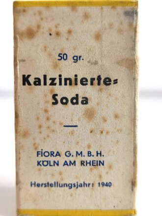 Pack "50 gr. Kalzinierte Soda"" datiert 1940