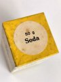 Pack "50 gr. Kalzinierte Soda"" datiert 1940