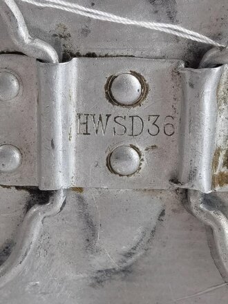 Trinkbecher Wehrmacht aus Aluminium, Hersteller HWSD36