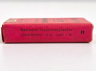 Pack " Roth Händle" Zigaretten, ungeöffnet, Steuerbanderole mit Hakenkreuz