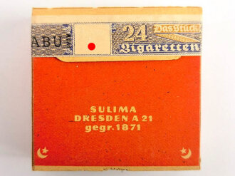 Pack " Sulima Record " Zigaretten, ungeöffnet,  Steuerbanderole mit Hakenkreuz