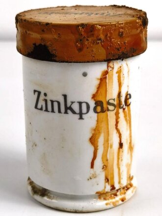 "Zinkpaste" Porzellankruke, ungereinigt. Gehört ins Bodenfach des "Veterinär Arzneikasten 18/27" der Wehrmacht