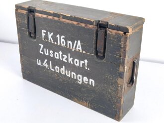 Reichswehr und frühe Wehrmacht, Transportkasten für " Zusatzkartuschen und 4.Ladungen " zur Feldkanone 16 neuer Art. Originallack