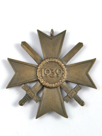 Kriegsverdienstkreuz 2. Klasse 1939 mit Schwertern, Bandring fehlt, Buntmetall