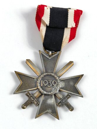 Kriegsverdienstkreuz 2. Klasse 1939 mit Schwertern am kurzen Band