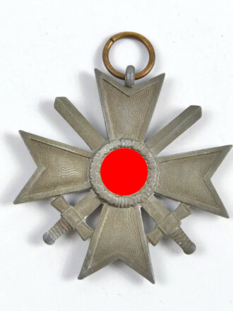 Kriegsverdienstkreuz 2. Klasse 1939 mit Schwertern, Hersteller 16 im Bandring für " Alois Rettenmaier, Schwäbisch-Gmünd " Zink