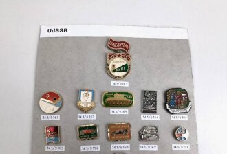 Russland UDSSR, Sammlung 26 Erinnerungs- und...