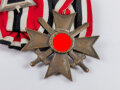 2er Ordensspange,  Eisernes Kreuz 2. Klasse 1939 und Kriegsverdienstkreuz 2. Klasse mit Schwertern, sehr guter Zustand,