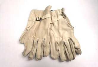 U.S. 1970 dated Gloves, Leather, Work M-1950, size 4, Unused