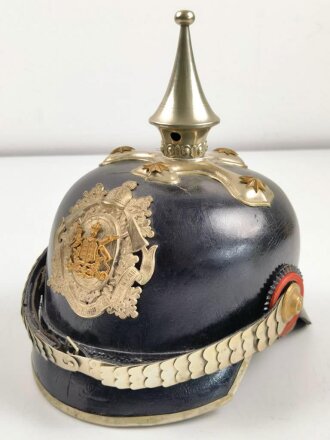 Feuerwehr Württemberg, Pickelhaube für  einen...