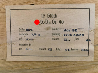 Transportkasten für " 16 SS Gewehr Panzer Granaten 46"  Packzettel von 1944, ungereinigtes Stück in gutem Gesamtzustand