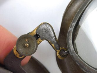 Brille für Kradmelder der Wehrmacht, getragenes Stück, Gummi weich