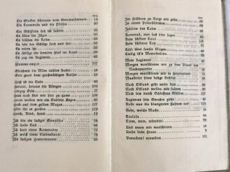 "Blut und Ehre" Lieder der Hitler Jugend, datiert 1933, unter DIN A5, 127 Seiten