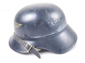 Stahlhelm Luftschutz. Ungereinigtes Stück, in allen teilen Original