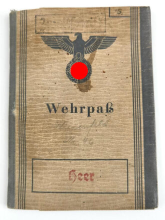 Wehrpaß Heer, ausgestellt am 1.5.1941 bei 2./ leichte Artillerie Ersatz Abteilung 17 Erlangen