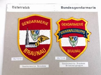 Österreich, Sammlung Abzeichen zum Thema Gendarmerie, alles auf Karton aufgetackert