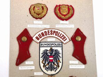 Österreich, Sammlung Abzeichen zum Thema Bundespolizei, alles auf Karton aufgetackert