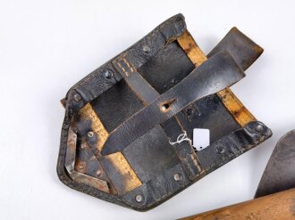 Klappspaten Wehrmacht in Tasche aus Ersatzmaterial, guter Gesamtzustand