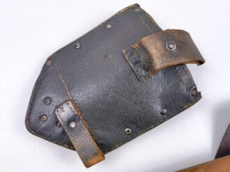 Klappspaten Wehrmacht in Tasche aus Ersatzmaterial, guter Gesamtzustand