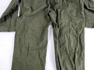 U.S. Army 1988 dated Coverall mens, size XLarge