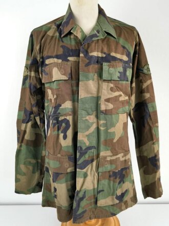 U.S. Air Force, 1990 dated Woodland camo coat, unused, size small x-long