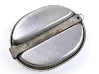 U.S. 1945 dated mess kit, used