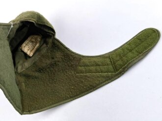 U.S. 1967 dated Cap, Insulating, size 7, used