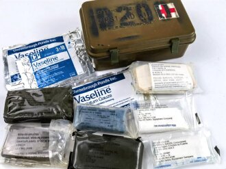 U.S. Fist Aid Kit, Bandages mostly 1980`s dated.