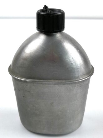 U.S. 1944 dated canteen, used
