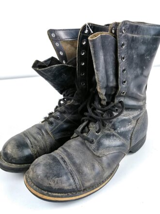 U.S. black leather jump boots, well used, uncleaned, size 8