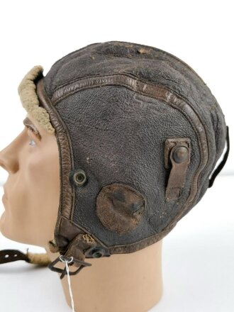 U.S. Army Air Force WWII, Type B-6 Flight Helmet. Uncleaned