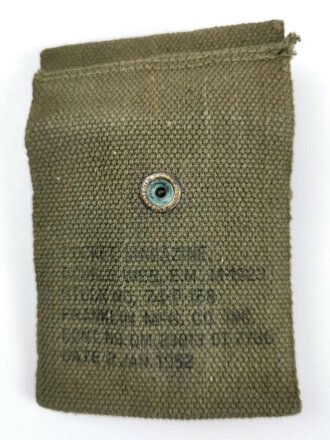 U.S.Army 1952 dated Pistol magazine pouch , unused